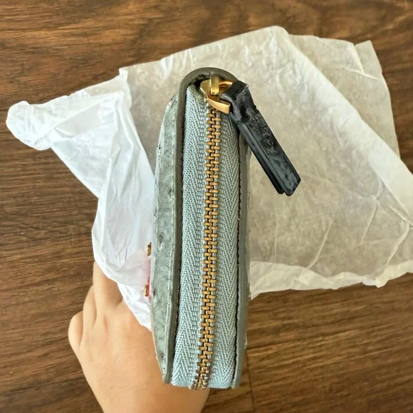 NWT Marc Jacobs Ostrich Zip Around Wallet - Gray / Pink - Picture 8 of 9